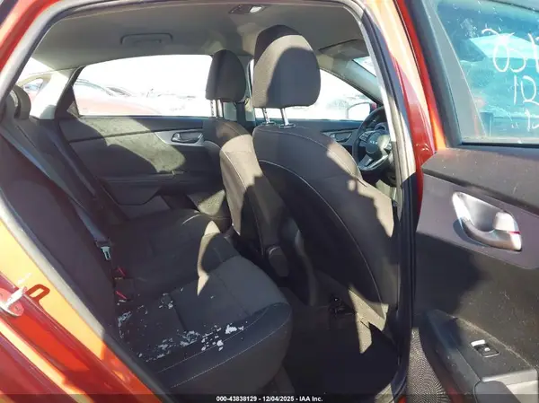 3KPF24ADXNE467227 2022 KIA FORTE - Image 8