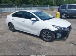 3KPF24ADXNE467356 2022 KIA FORTE