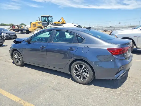 3KPF24ADXNE471911 2022 KIA FORTE - Image 2