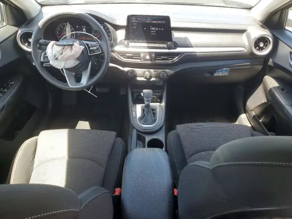 3KPF24ADXNE471911 2022 KIA FORTE - Image 8