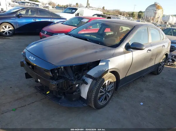 3KPF24ADXNE474632 2022 KIA FORTE - Image 2
