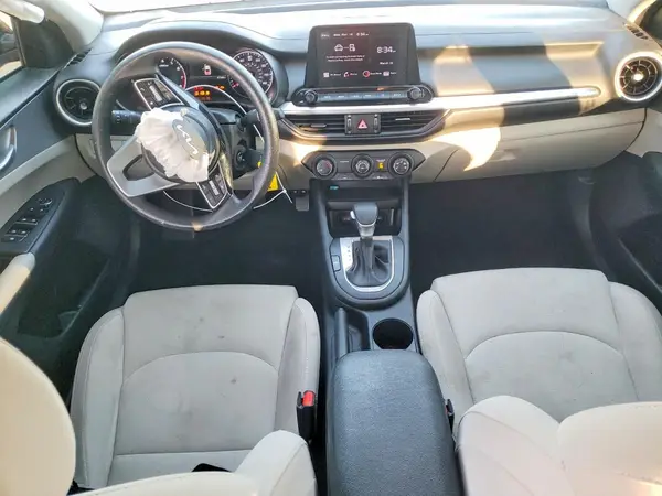 3KPF24ADXNE476929 2022 KIA FORTE - Image 8