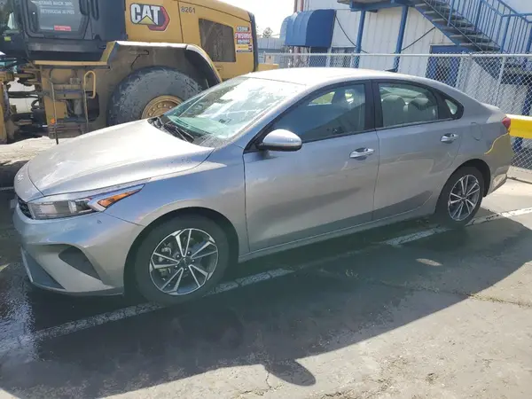 3KPF24ADXNE480964 2022 KIA FORTE - Image 1