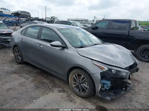 3KPF24ADXNE482505 2022 KIA FORTE - Image 1