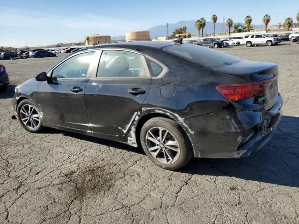 3KPF24ADXNE482584 2022 KIA FORTE - Image 2