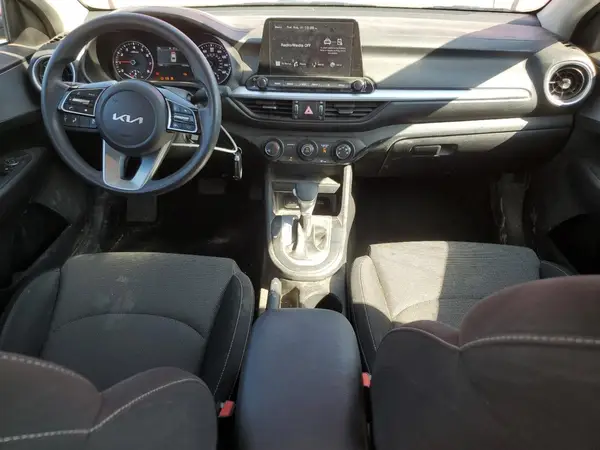 3KPF24ADXNE483086 2022 KIA FORTE - Image 8
