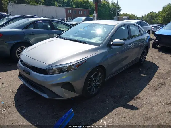 3KPF24ADXNE486652 2022 KIA FORTE - Image 2