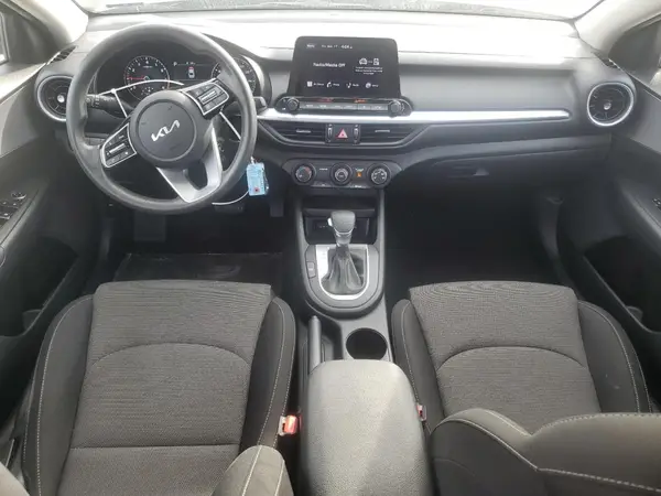 3KPF24ADXNE492502 2022 KIA FORTE - Image 8