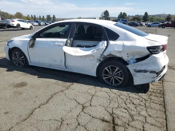 3KPF24ADXNE493763 2022 KIA FORTE - Image 2