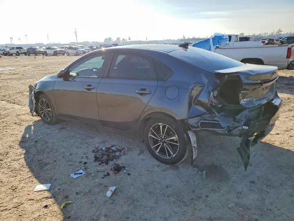 3KPF24ADXNE500694 2022 KIA FORTE - Image 2