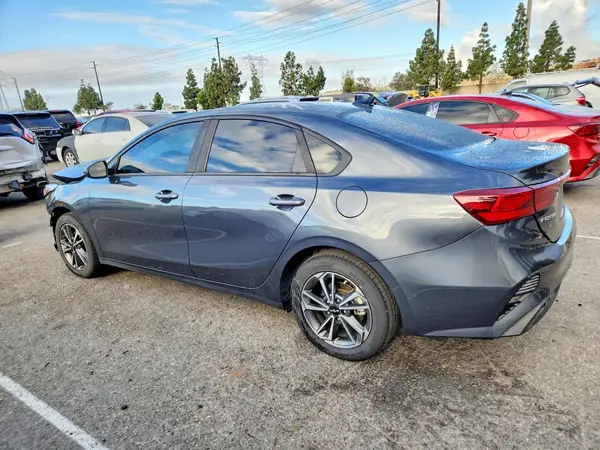 3KPF24ADXPE507213 2023 KIA FORTE - Image 2