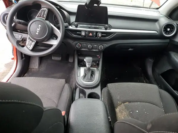 3KPF24ADXPE507566 2023 KIA FORTE - Image 8