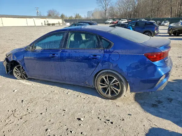 3KPF24ADXPE510841 2023 KIA FORTE - Image 2