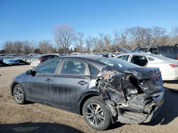 3KPF24ADXPE512749 2023 KIA FORTE - Image 2