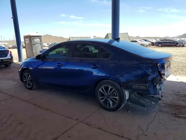 3KPF24ADXPE513173 2023 KIA FORTE - Image 2