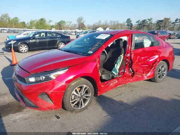 3KPF24ADXPE516980 2023 KIA FORTE - Image 2