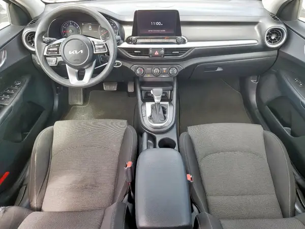 3KPF24ADXPE517479 2023 KIA FORTE - Image 8