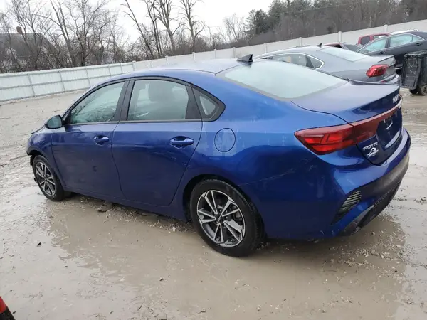 3KPF24ADXPE518258 2023 KIA FORTE - Image 2