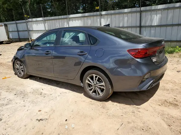 3KPF24ADXPE524528 2023 KIA FORTE - Image 2