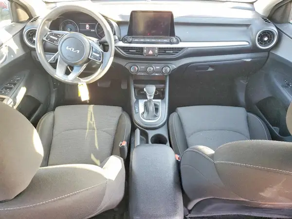 3KPF24ADXPE525209 2023 KIA FORTE - Image 8