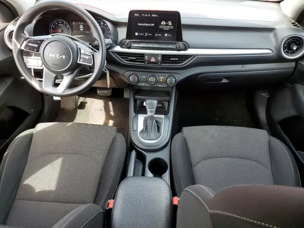 3KPF24ADXPE525372 2023 KIA FORTE - Image 8