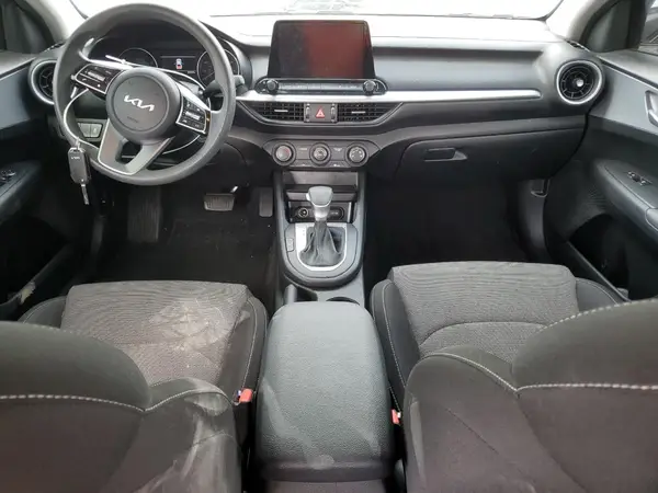 3KPF24ADXPE528062 2023 KIA FORTE - Image 8