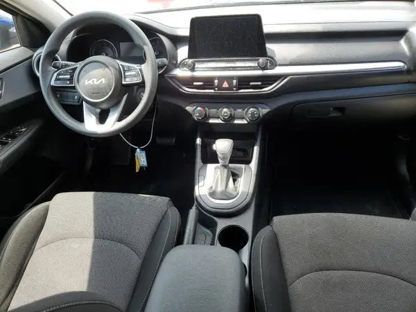 3KPF24ADXPE531902 2023 KIA FORTE - Image 8