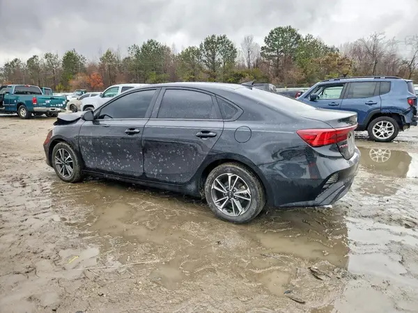 3KPF24ADXPE541815 2023 KIA FORTE - Image 2