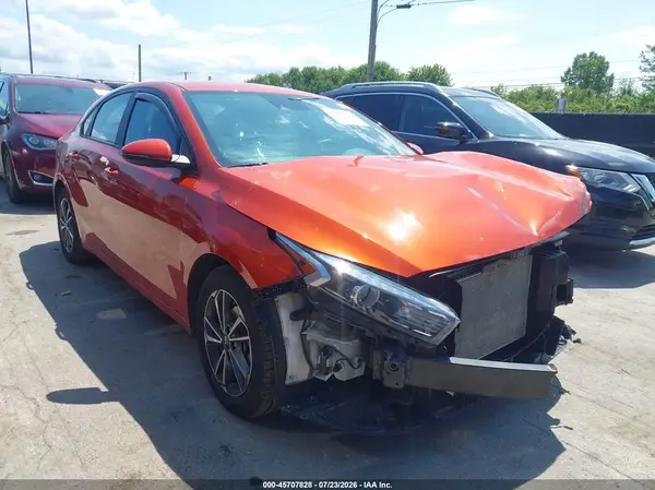 3KPF24ADXPE542088 2023 KIA FORTE - Image 1
