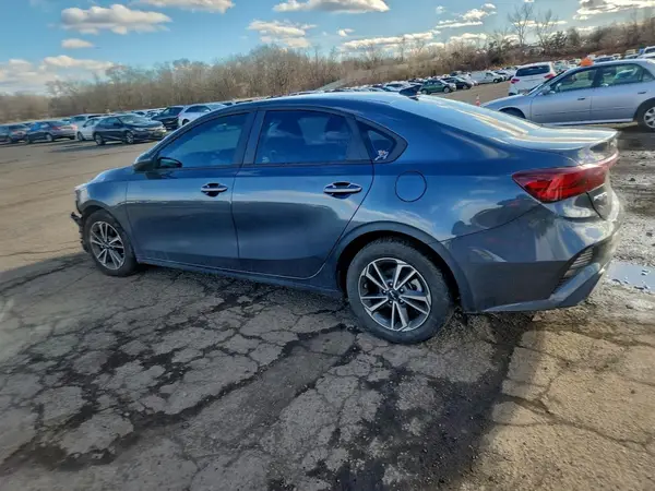 3KPF24ADXPE547291 2023 KIA FORTE - Image 2