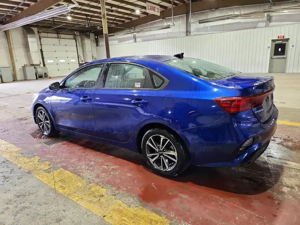3KPF24ADXPE551972 2023 KIA FORTE - Image 2