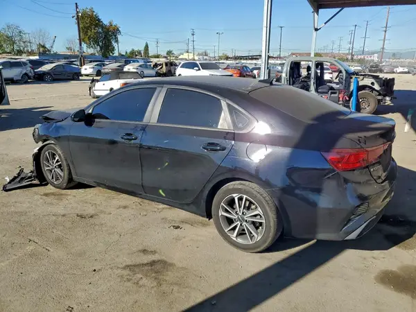 3KPF24ADXPE552538 2023 KIA FORTE - Image 2