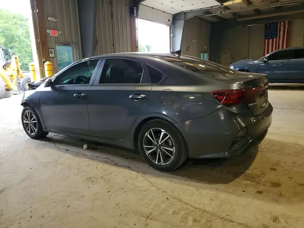 3KPF24ADXPE553107 2023 KIA FORTE - Image 2