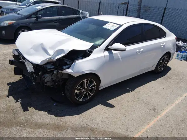 3KPF24ADXPE553673 2023 KIA FORTE - Image 2