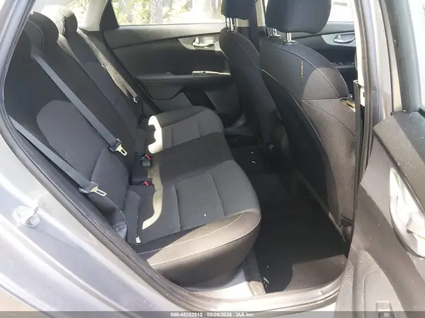 3KPF24ADXPE554936 2023 KIA FORTE - Image 8