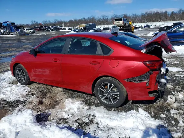 3KPF24ADXPE555715 2023 KIA FORTE - Image 2