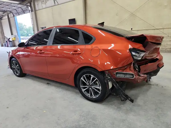 3KPF24ADXPE556864 2023 KIA FORTE - Image 2