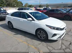 3KPF24ADXPE560803 2023 KIA FORTE