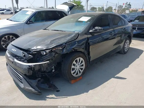 3KPF24ADXPE562003 2023 KIA FORTE - Image 2