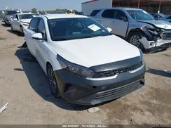 3KPF24ADXPE563555 2023 KIA FORTE