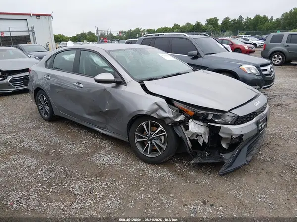 3KPF24ADXPE566522 2023 KIA FORTE - Image 1