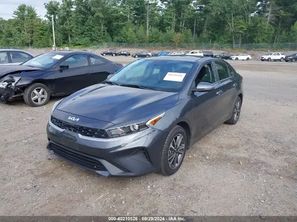 3KPF24ADXPE571185 2023 KIA FORTE - Image 2