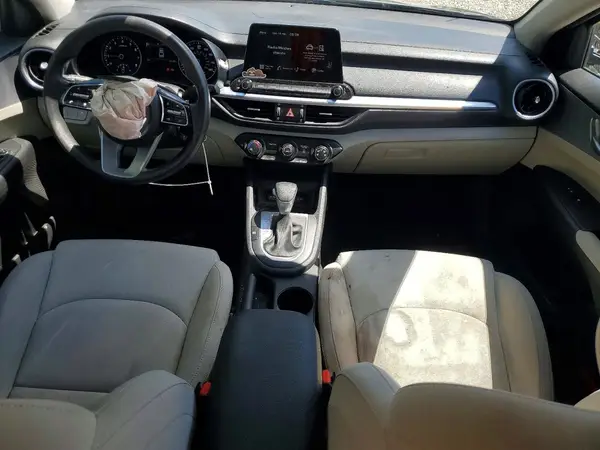 3KPF24ADXPE573728 2023 KIA FORTE - Image 8