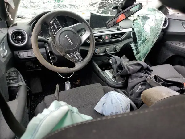 3KPF24ADXPE574264 2023 KIA FORTE - Image 8