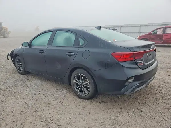 3KPF24ADXPE575012 2023 KIA FORTE - Image 2