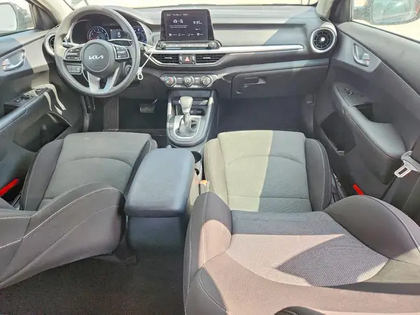 3KPF24ADXPE577052 2023 KIA FORTE - Image 8