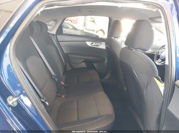 3KPF24ADXPE578864 2023 KIA FORTE - Image 8