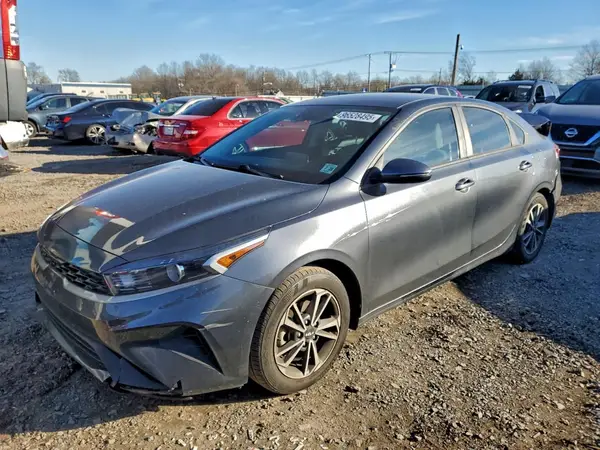3KPF24ADXPE579982 2023 KIA FORTE - Image 1