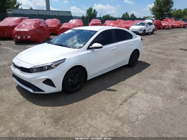 3KPF24ADXPE580307 2023 KIA FORTE - Image 2
