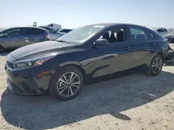 3KPF24ADXPE582798 2023 KIA FORTE